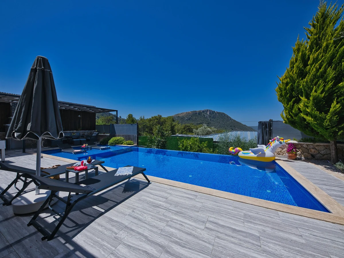 deck-painting-luxury-villa-deck-plymouth-painters Deck Painting Luxury Villa Deck by Plymouth Painters in Plymouth