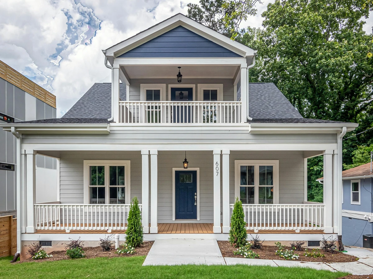 exterior-painting-white-twostorey-house-plymouth-painters Exterior Painting White Twostorey House by Plymouth Painters in Plymouth