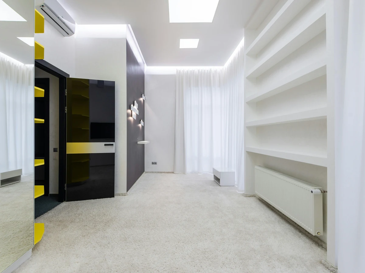 interior-painting-empty-white-room-plymouth-painters Interior Painting Empty White Room by Plymouth Painters in Compton